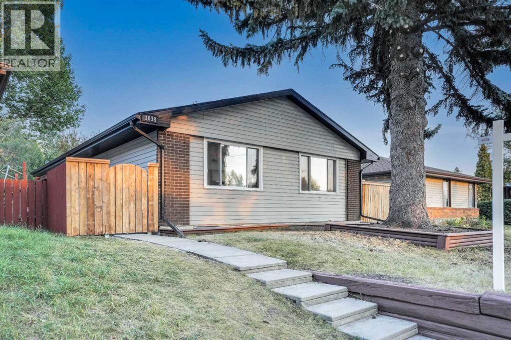 Single Family House Bungalow for Sale in  Dover Road SE Dover Calgary 