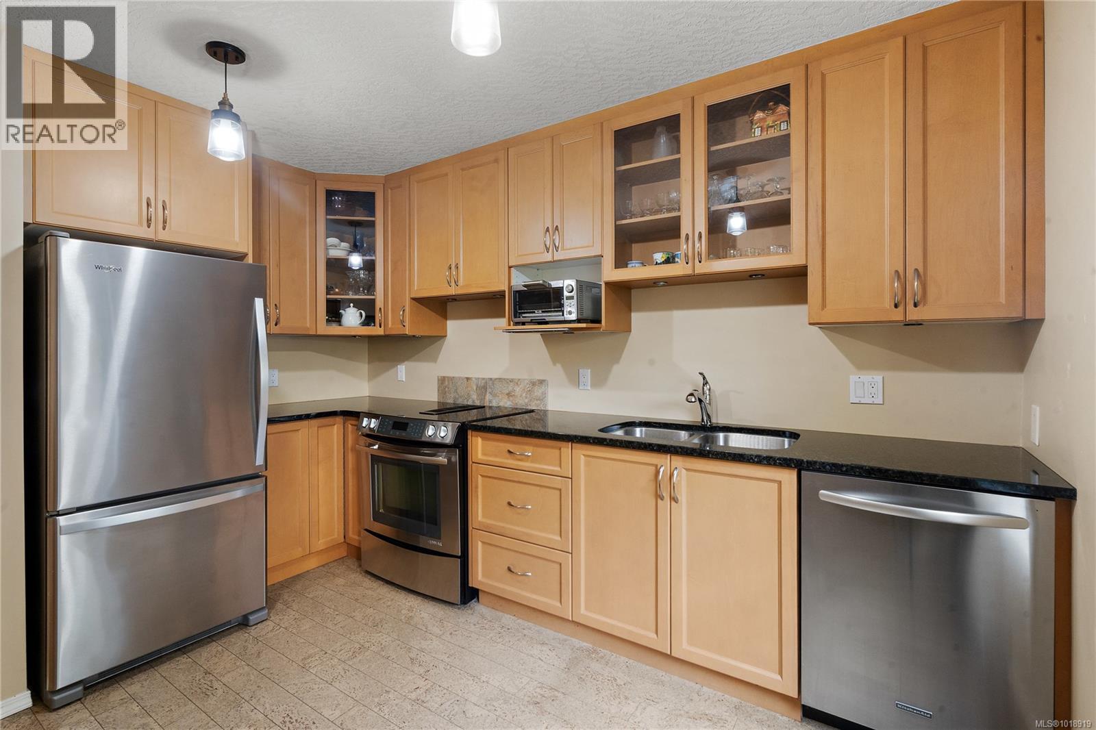 206 9919 Fourth Street, Sidney