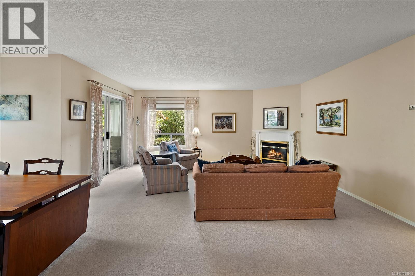 206 9919 Fourth Street, Sidney