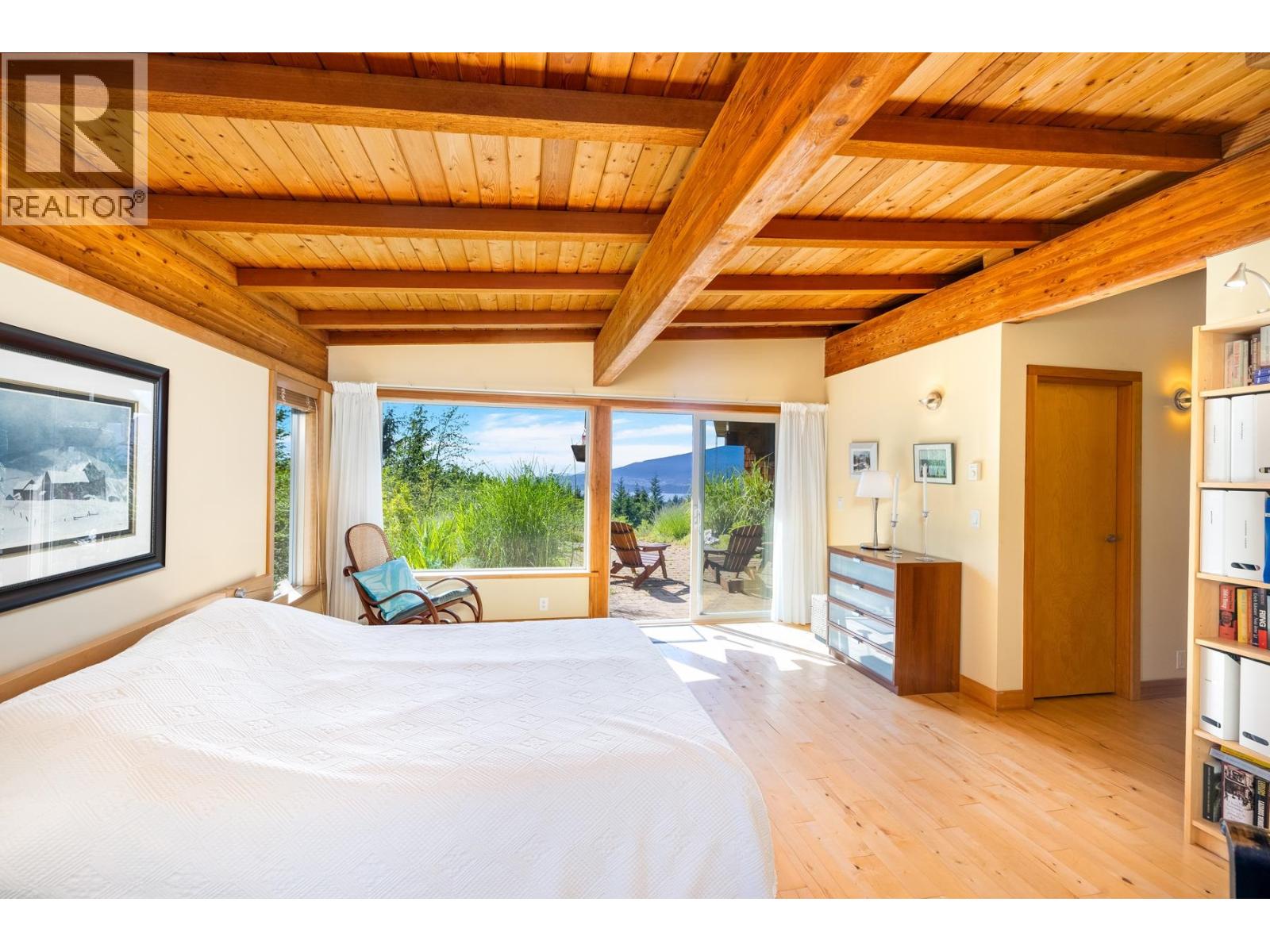 1301 SUNSET ROAD, Bowen Island