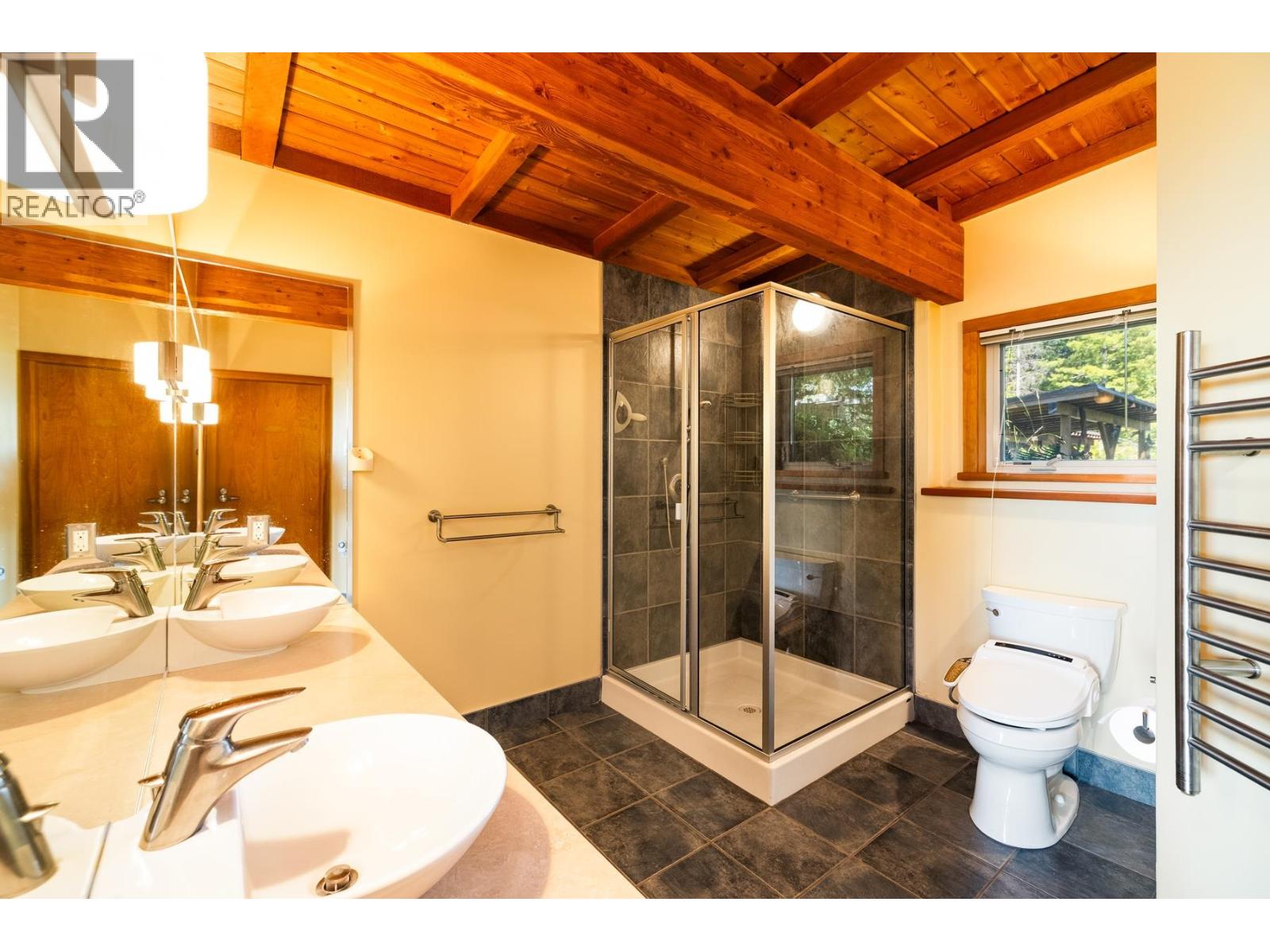 1301 SUNSET ROAD, Bowen Island