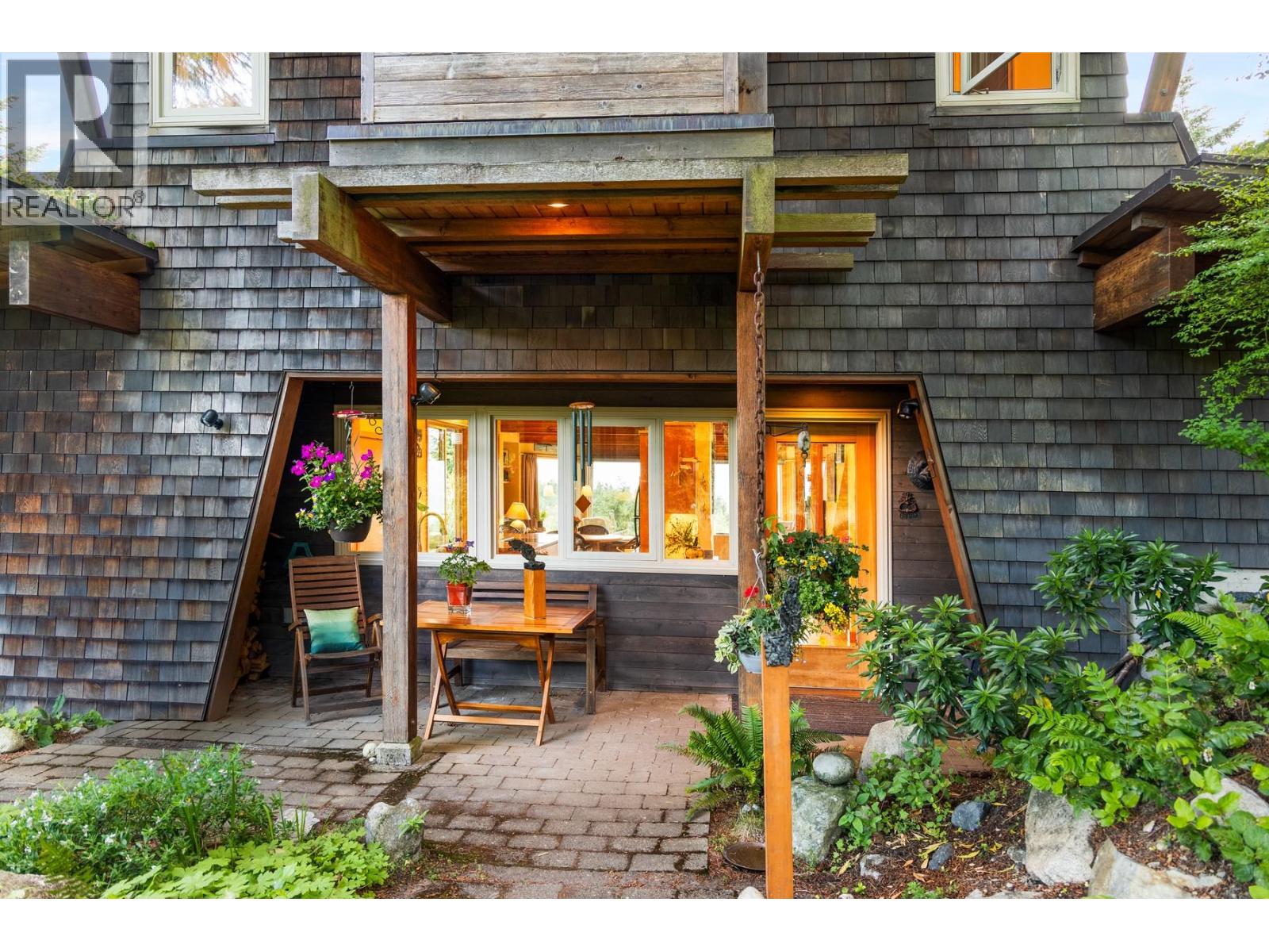 1301 SUNSET ROAD, Bowen Island