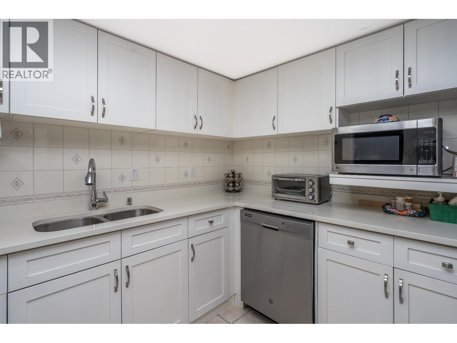 #508-1350 VIEW Crescent, Delta