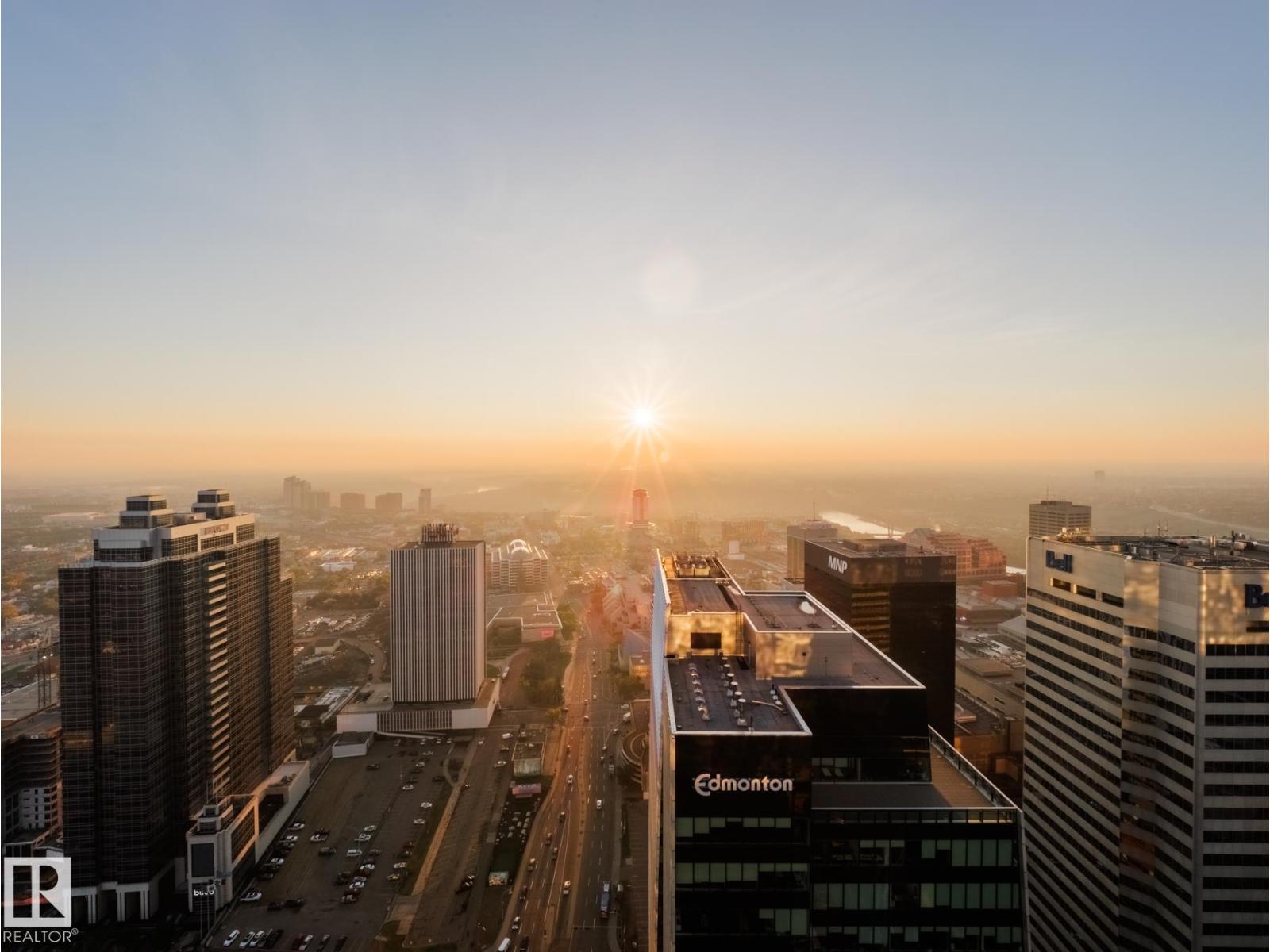 #4402 10360 102 ST NW, Edmonton