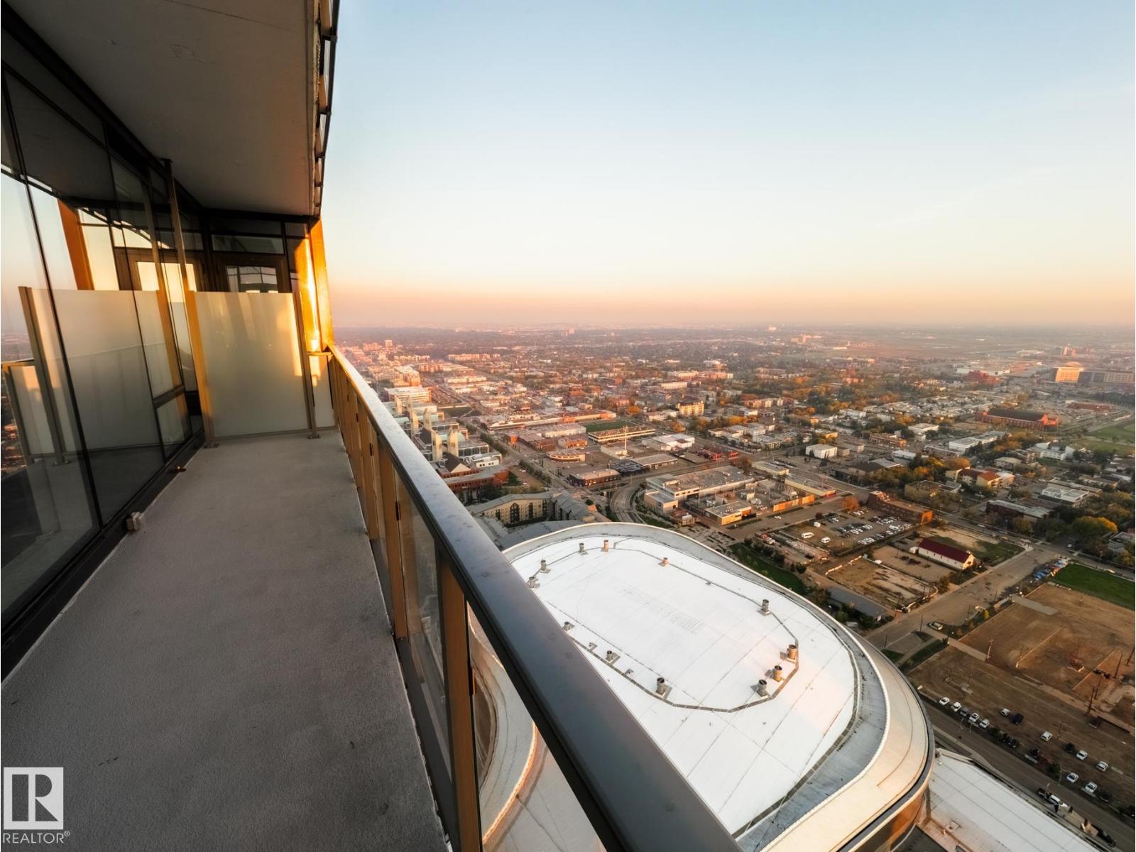 #4402 10360 102 ST NW, Edmonton