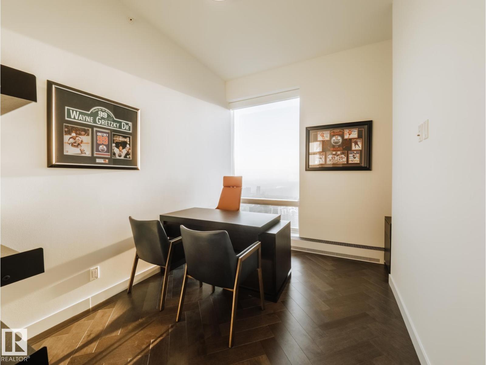 #4402 10360 102 ST NW, Edmonton