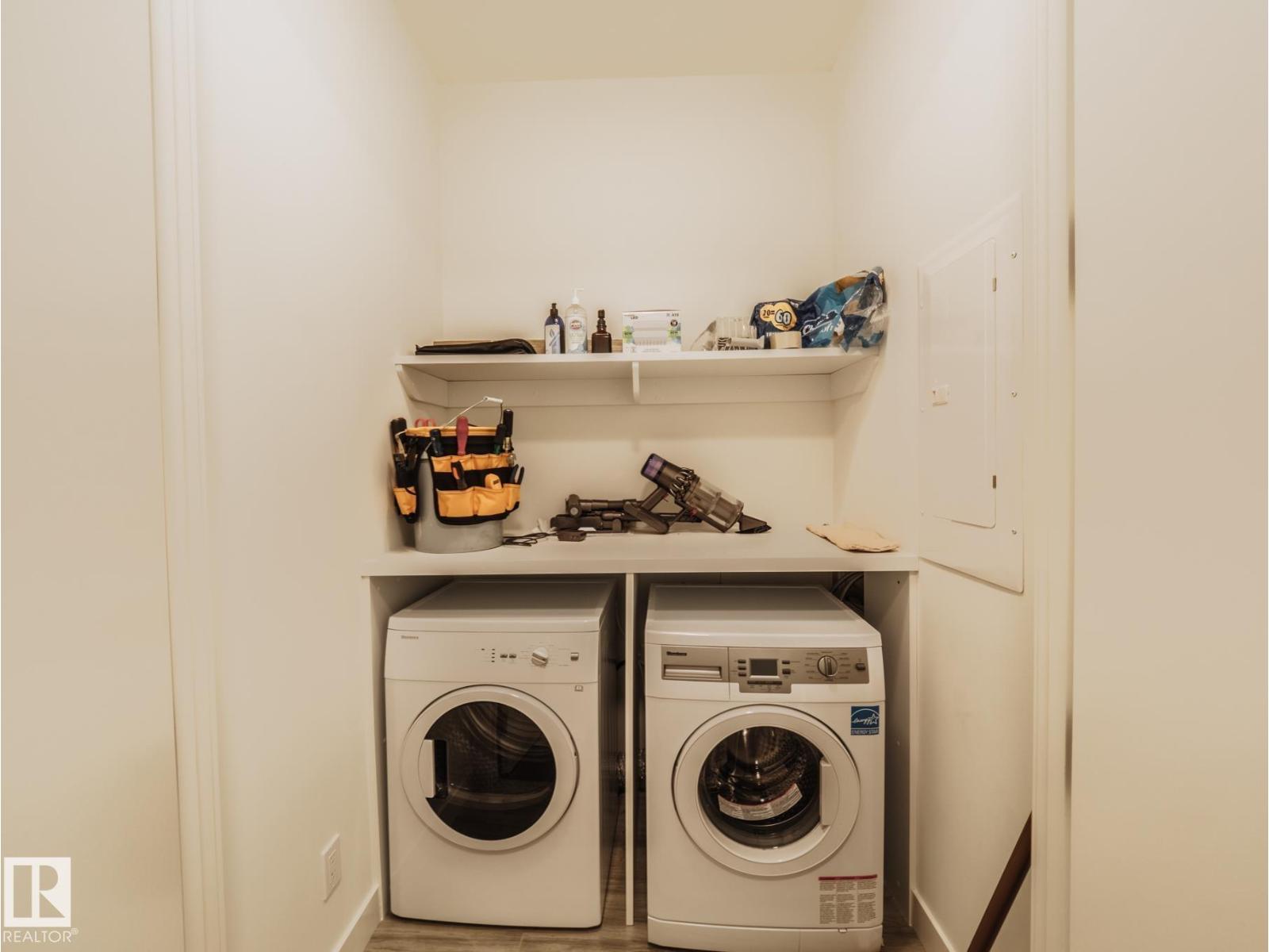 #4402 10360 102 ST NW, Edmonton