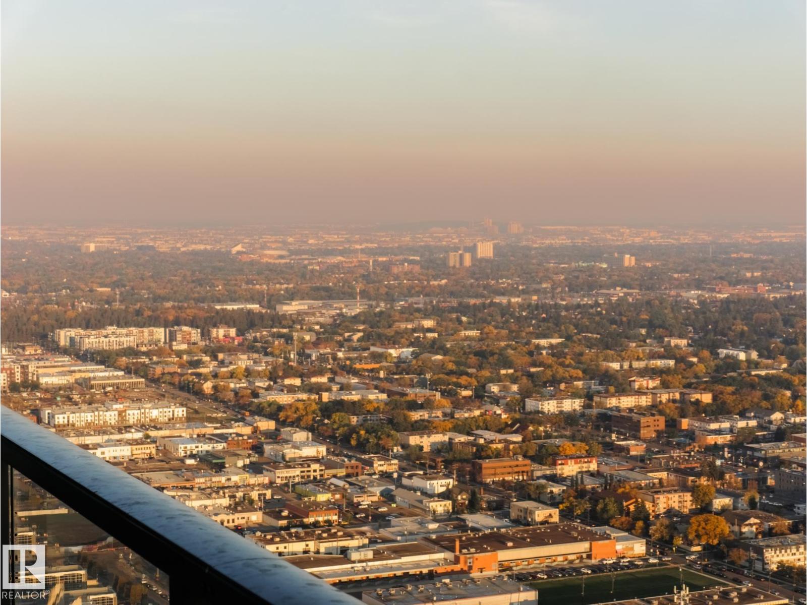 #4402 10360 102 ST NW, Edmonton