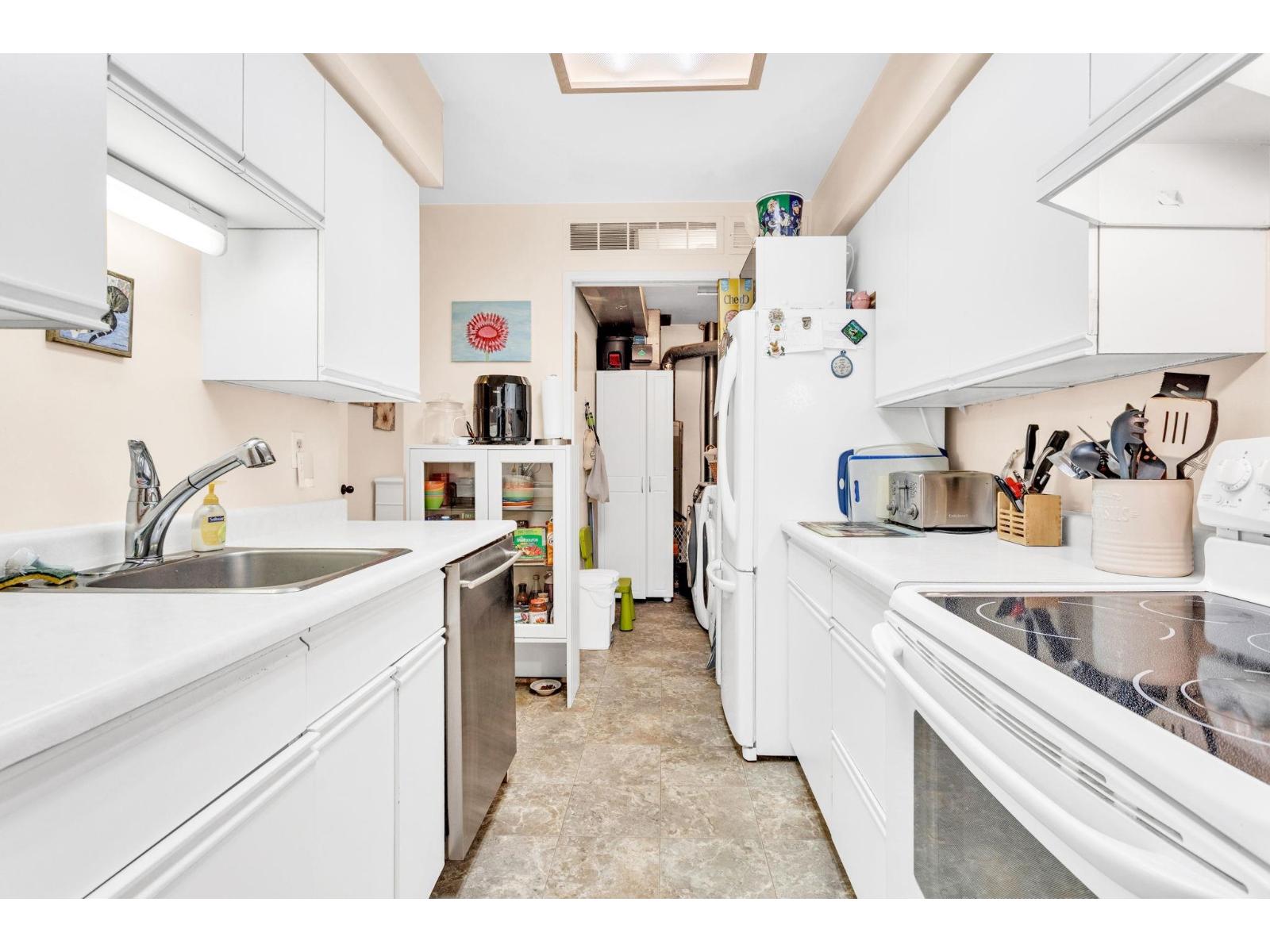 822 34909 OLD YALE ROAD, Abbotsford