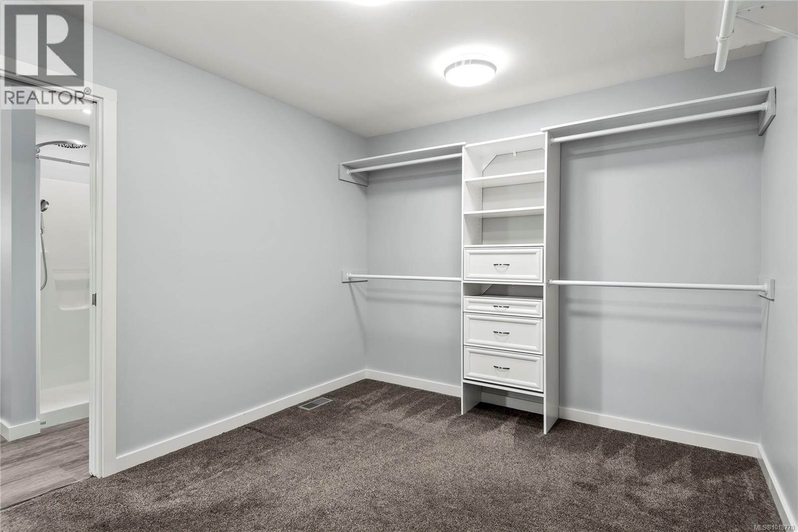 3885 Discovery Dr, Campbell River