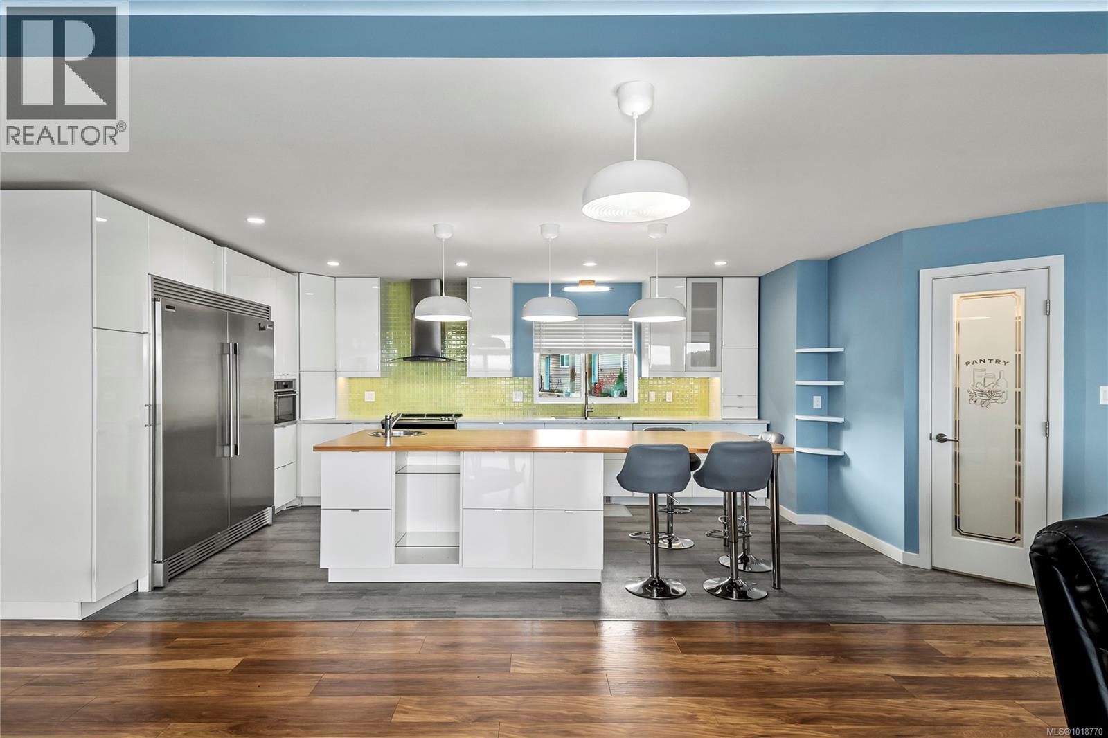 3885 Discovery Dr, Campbell River