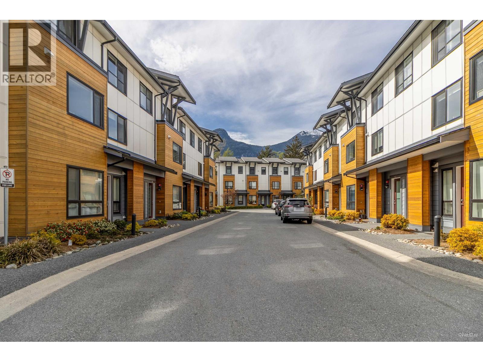 69 1188 MAIN STREET, Squamish