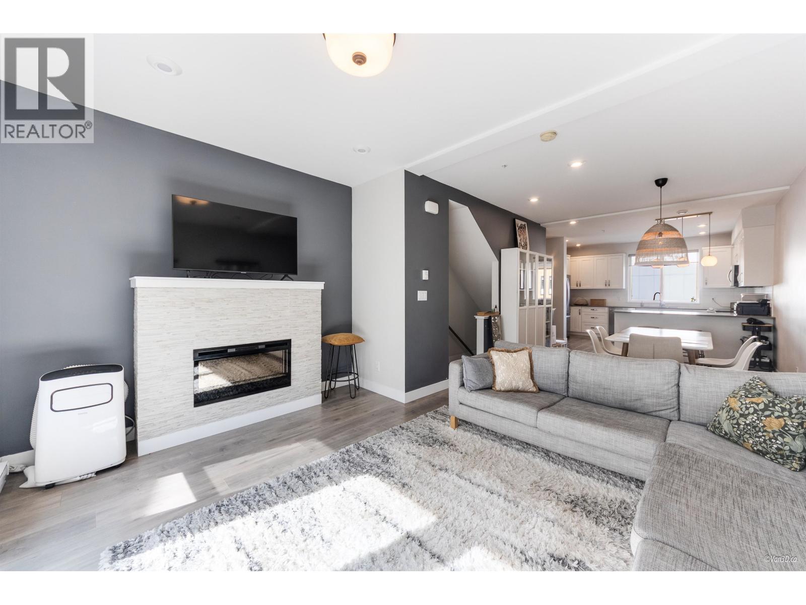 69 1188 MAIN STREET, Squamish