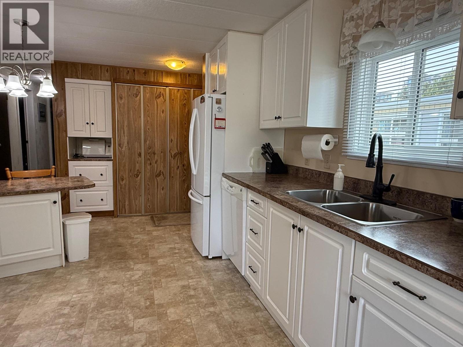 615 3105 South Main Street, Penticton