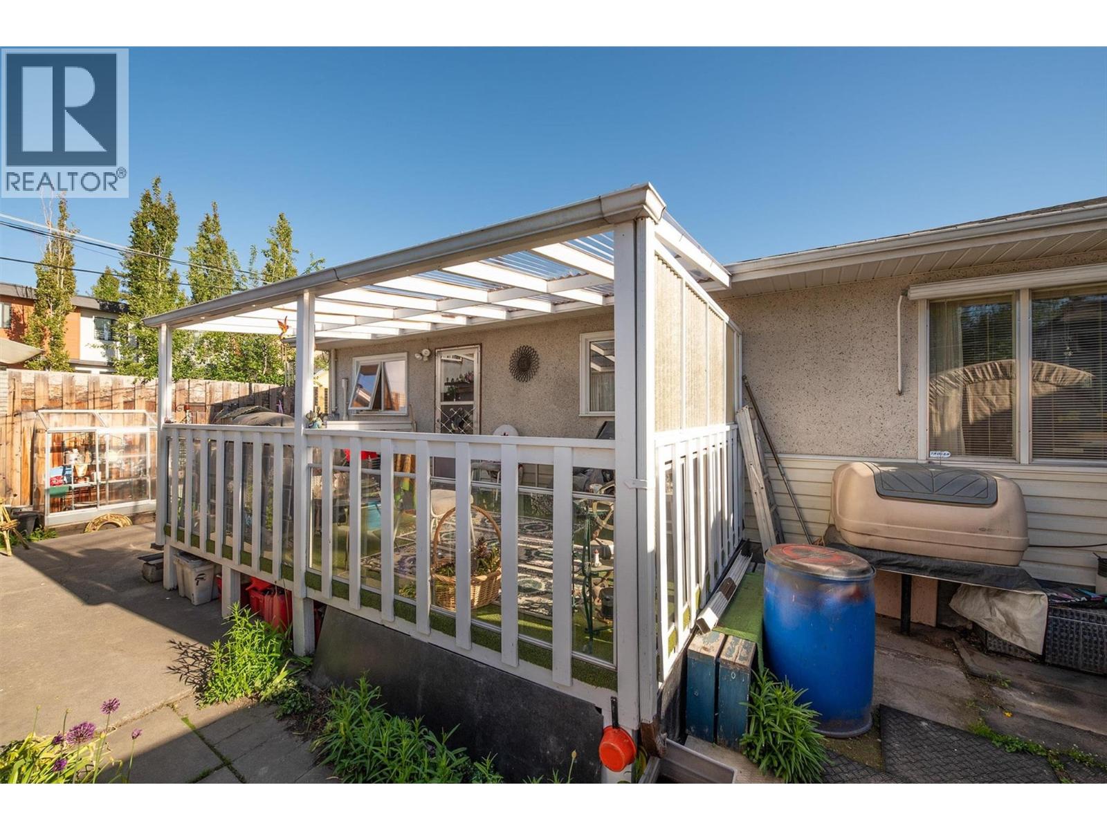  540 Patterson Avenue, Kelowna