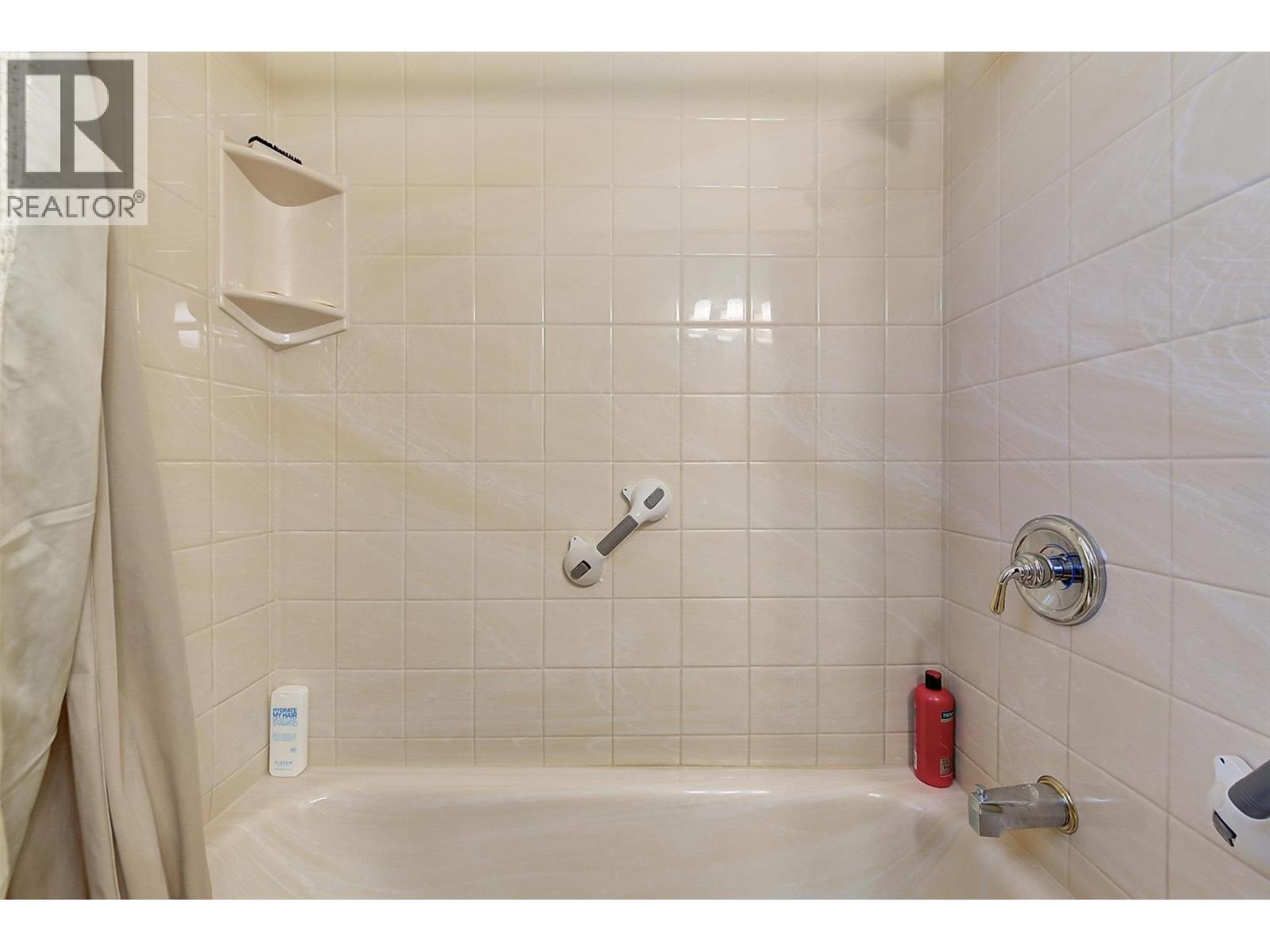  540 Patterson Avenue, Kelowna