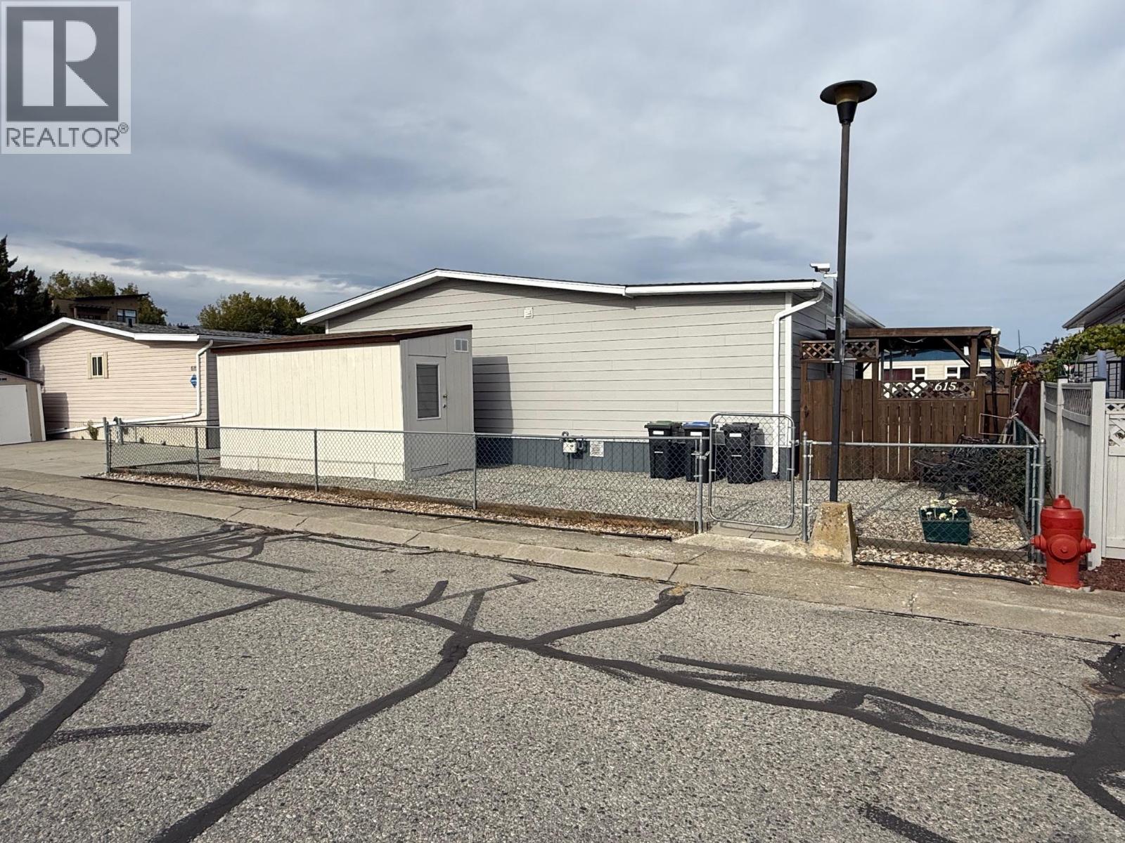 615 3105 South Main Street, Penticton