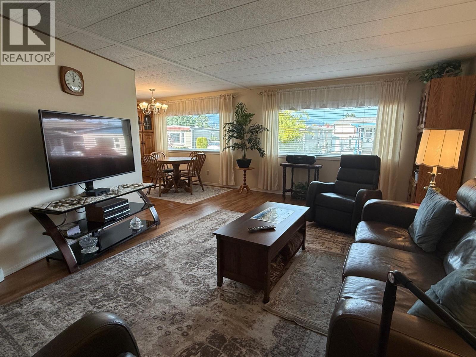 615 3105 South Main Street, Penticton