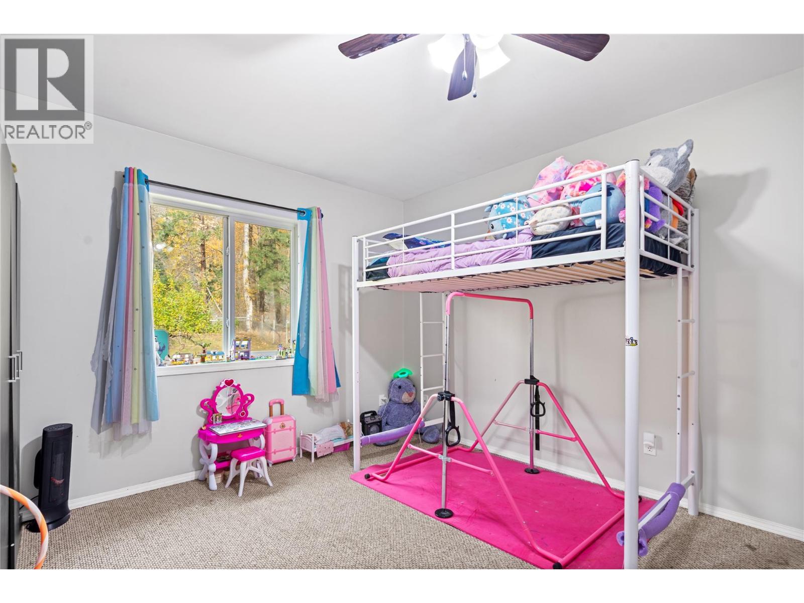 538 TAYLOR Way, Princeton