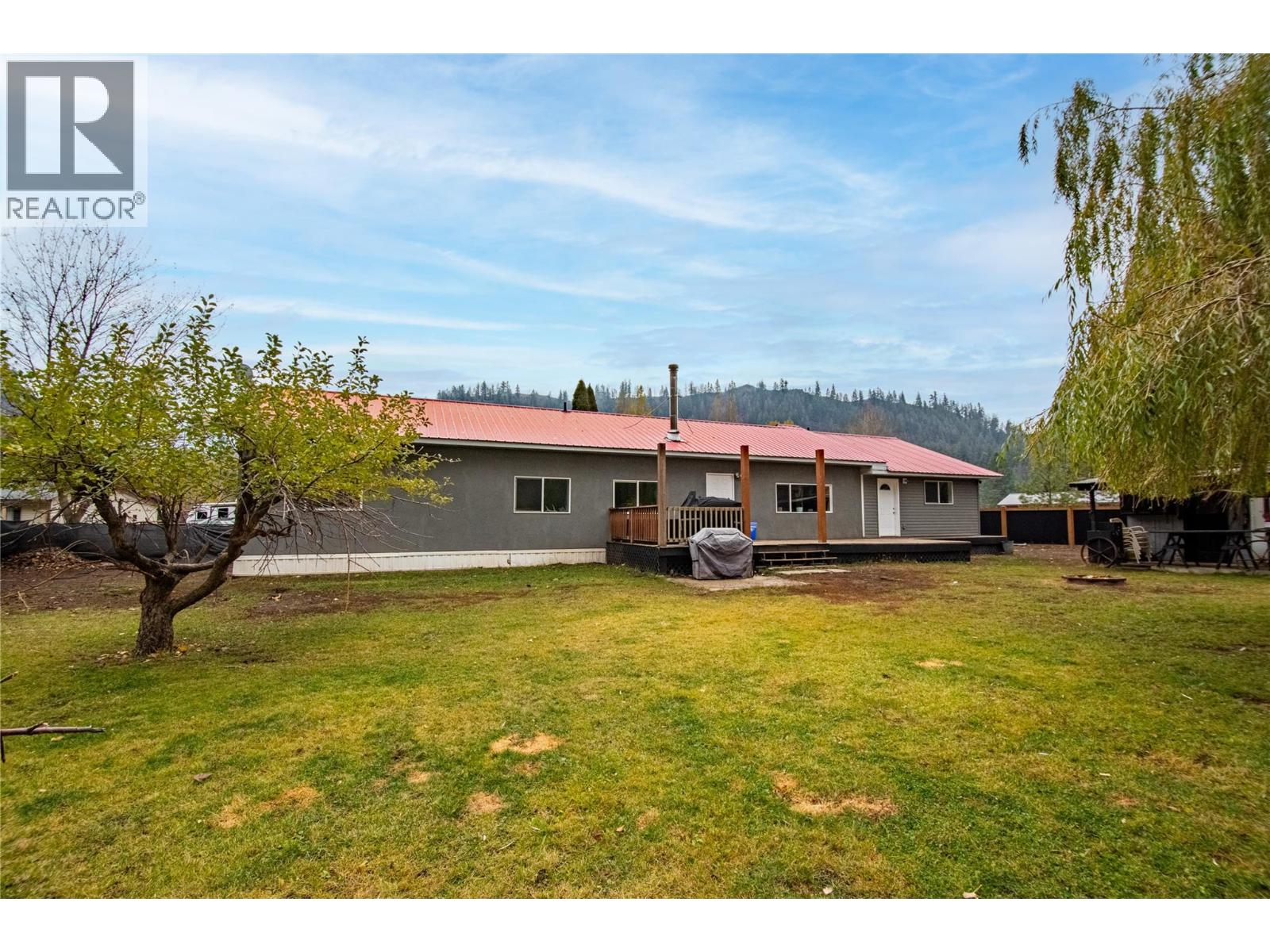 538 TAYLOR Way, Princeton