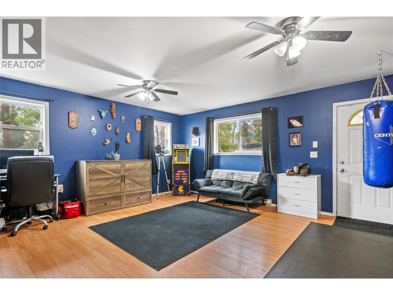 538 TAYLOR Way, Princeton