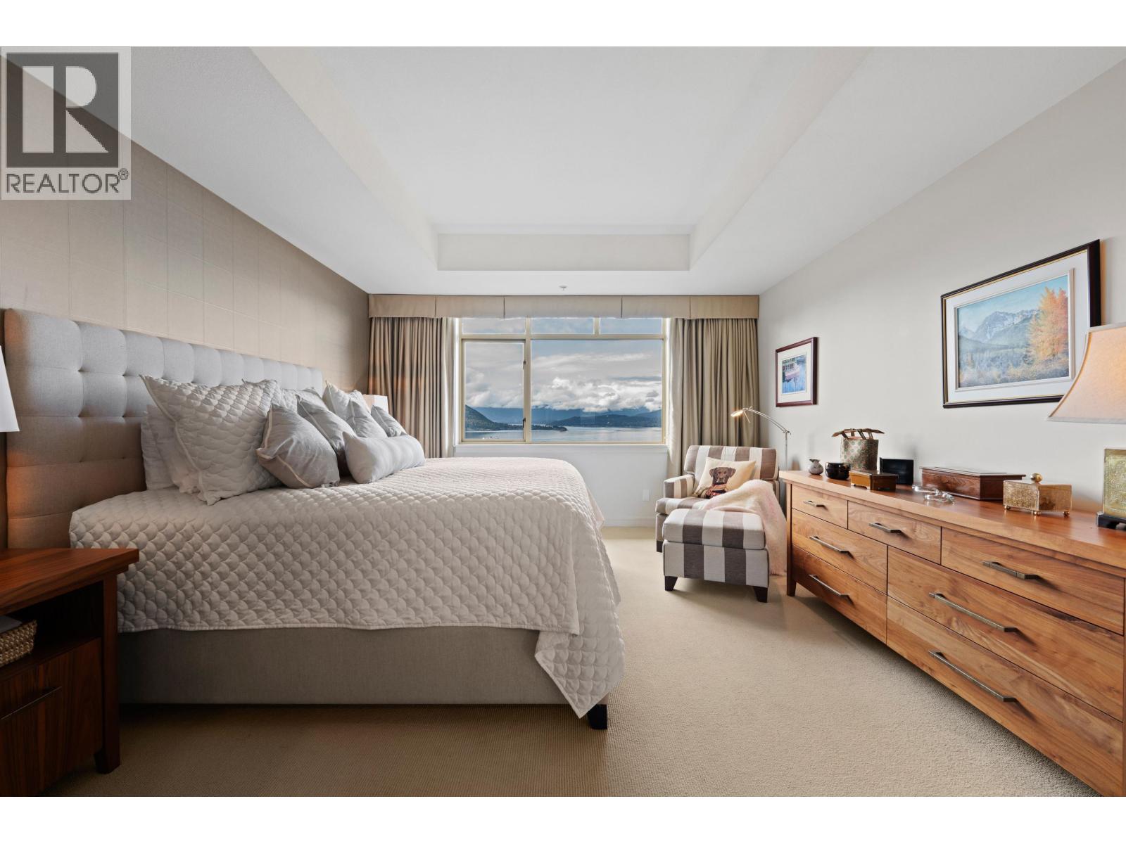 8683 SEASCAPE DRIVE, West Vancouver