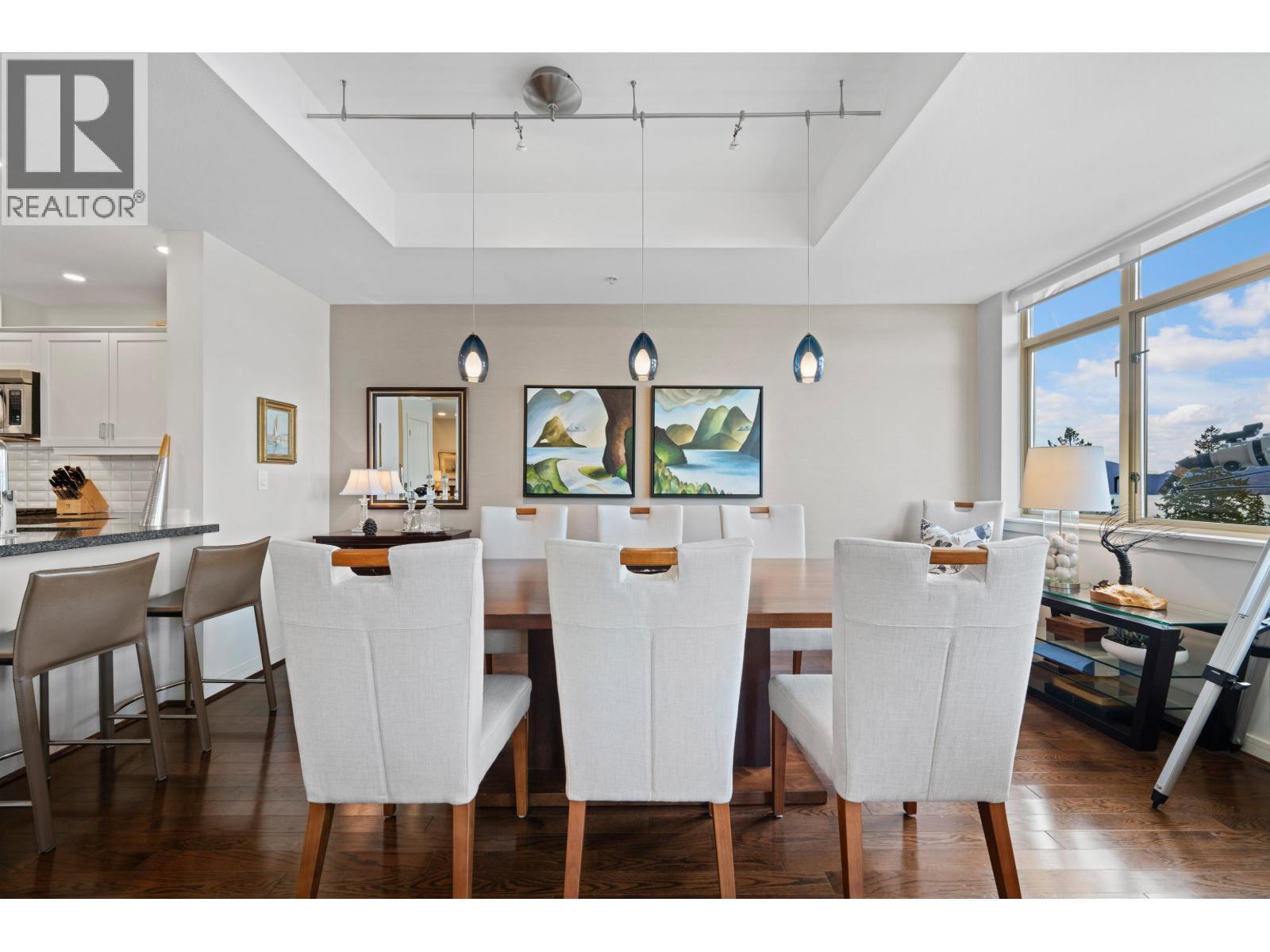 8683 SEASCAPE DRIVE, West Vancouver