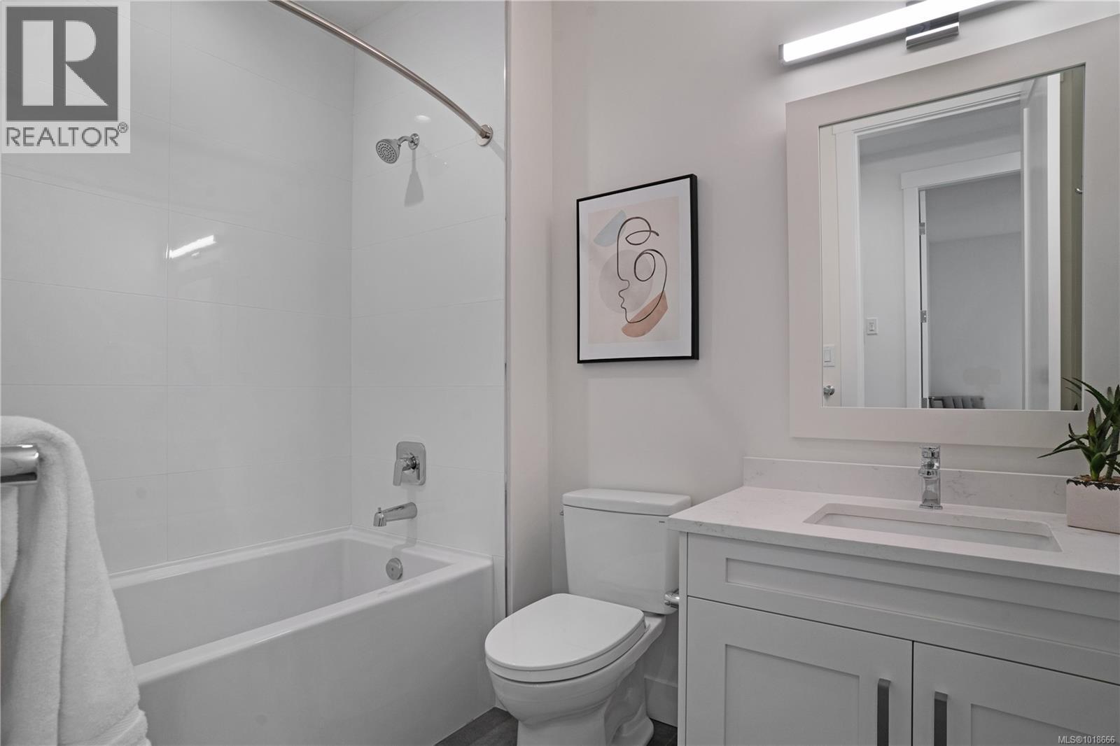 612 Rainbow Way, Parksville