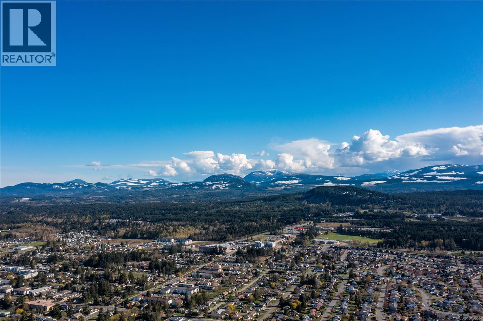 612 Rainbow Way, Parksville