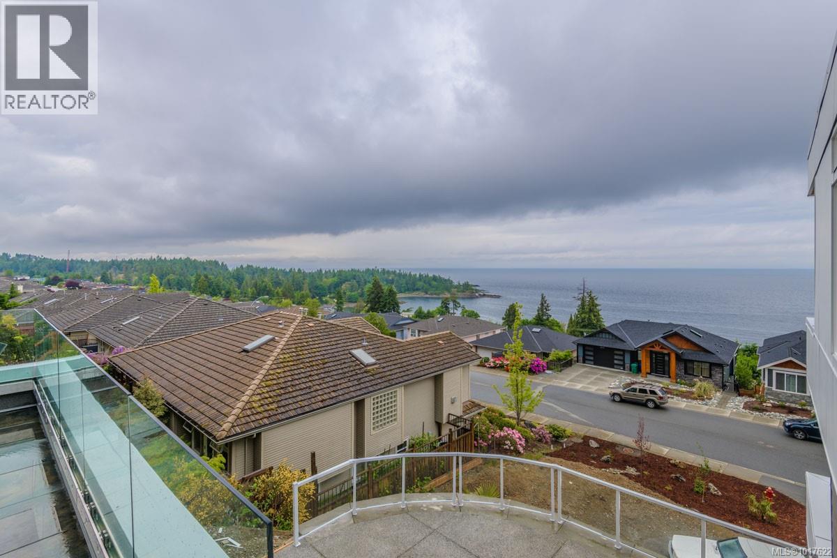 3887 GULFVIEW DR - 39