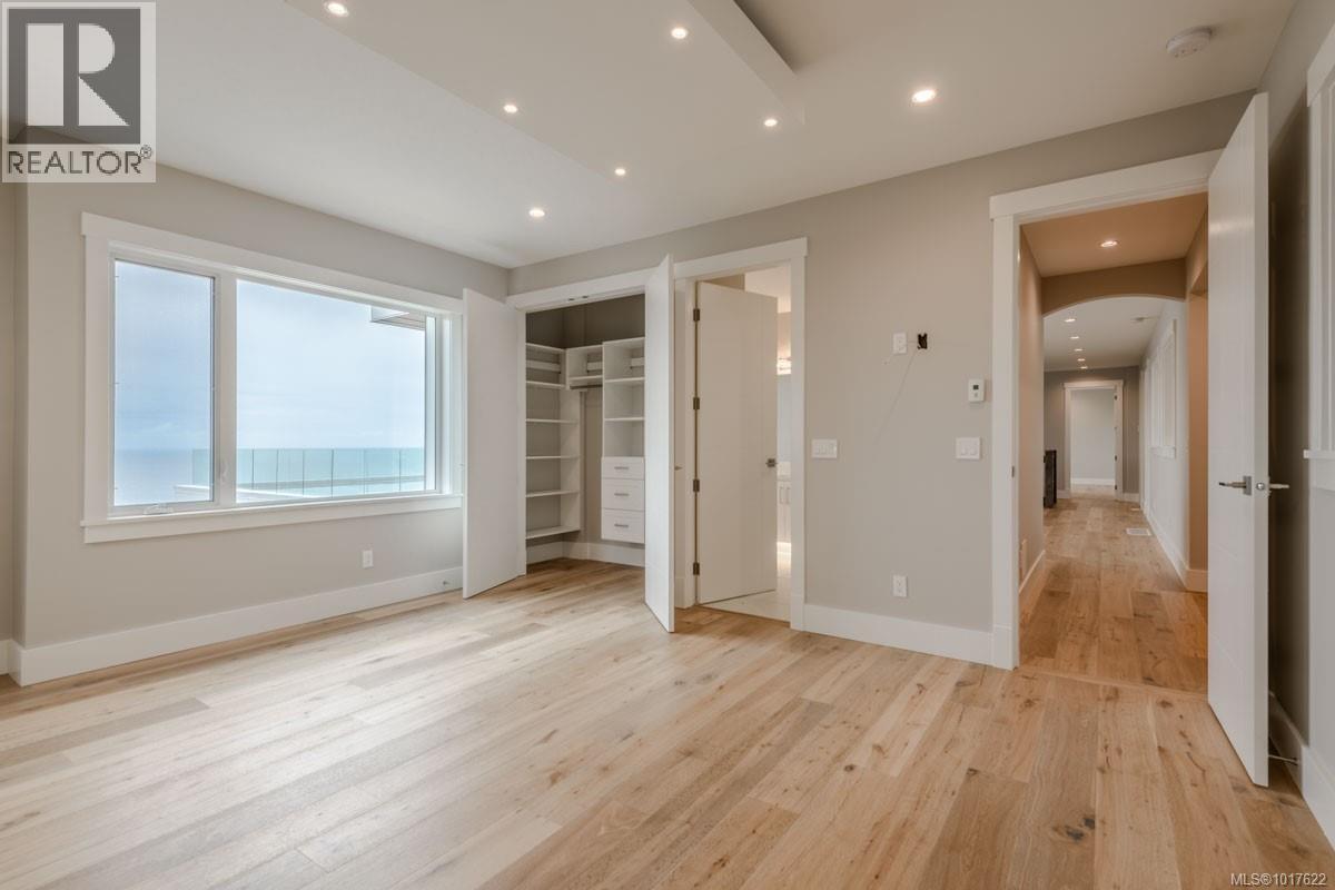 3887 GULFVIEW DR - 51