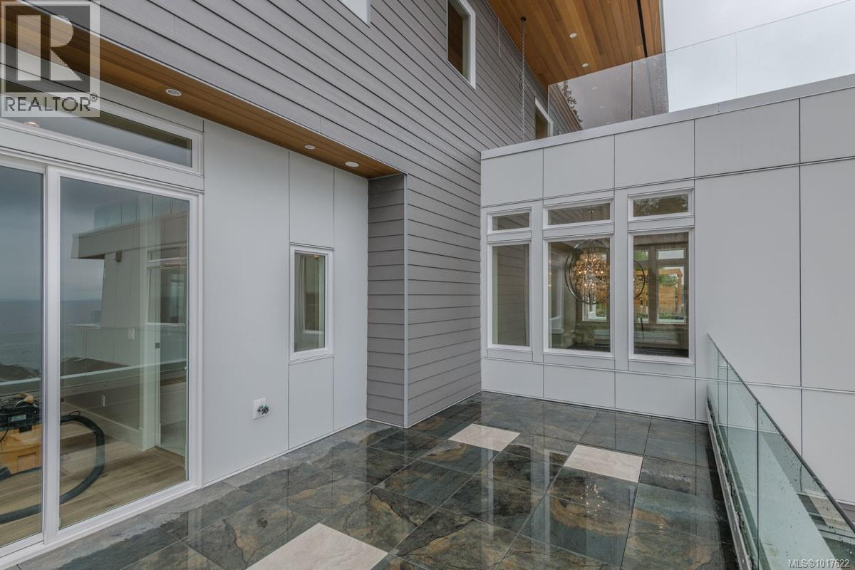 3887 GULFVIEW DR - 71