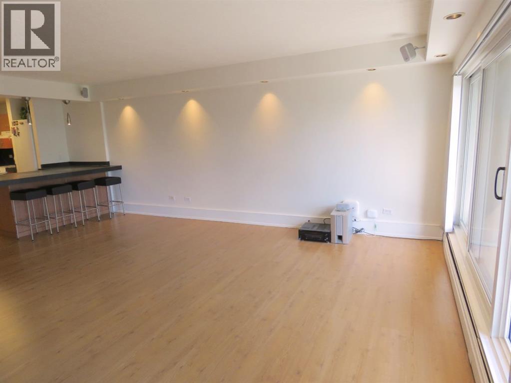 Single Family House for Sale in   Cedar Crescent SW Spruce Cliff Calgary 