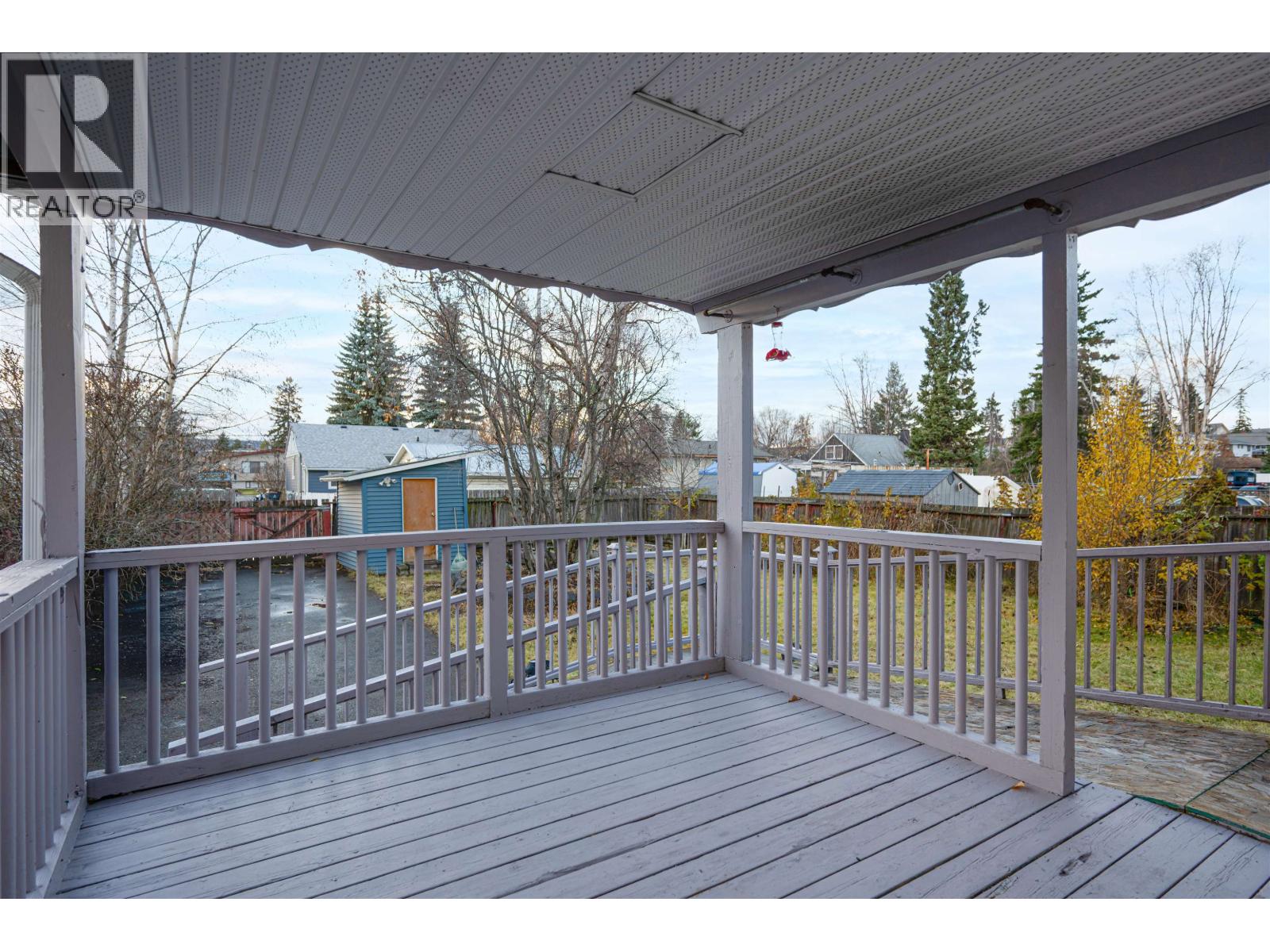 2133 OAK STREET - 22