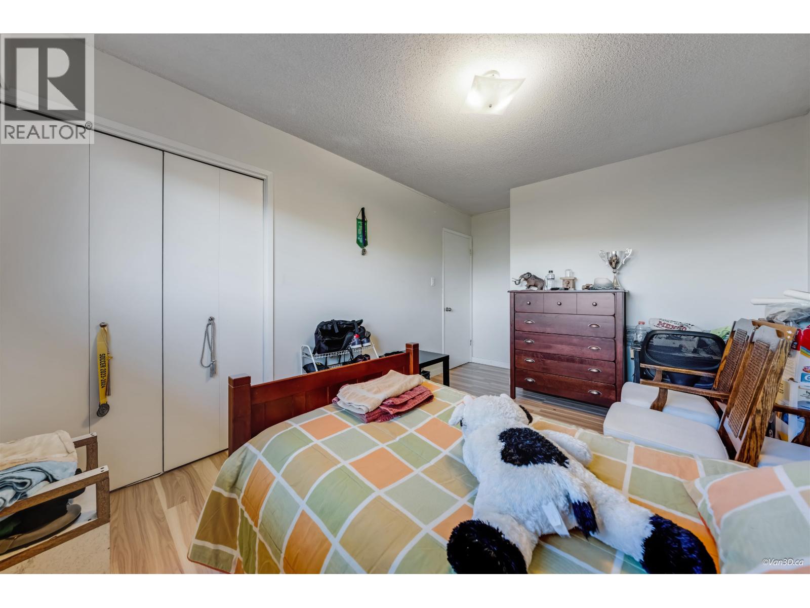 465 FELTON ROAD, North Vancouver