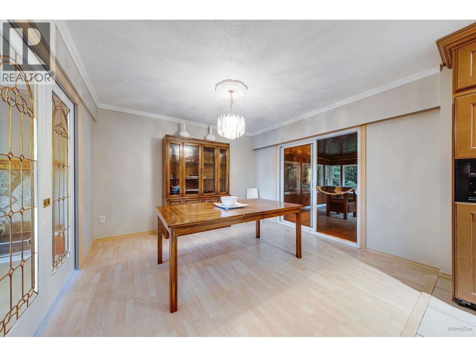 465 FELTON ROAD, North Vancouver