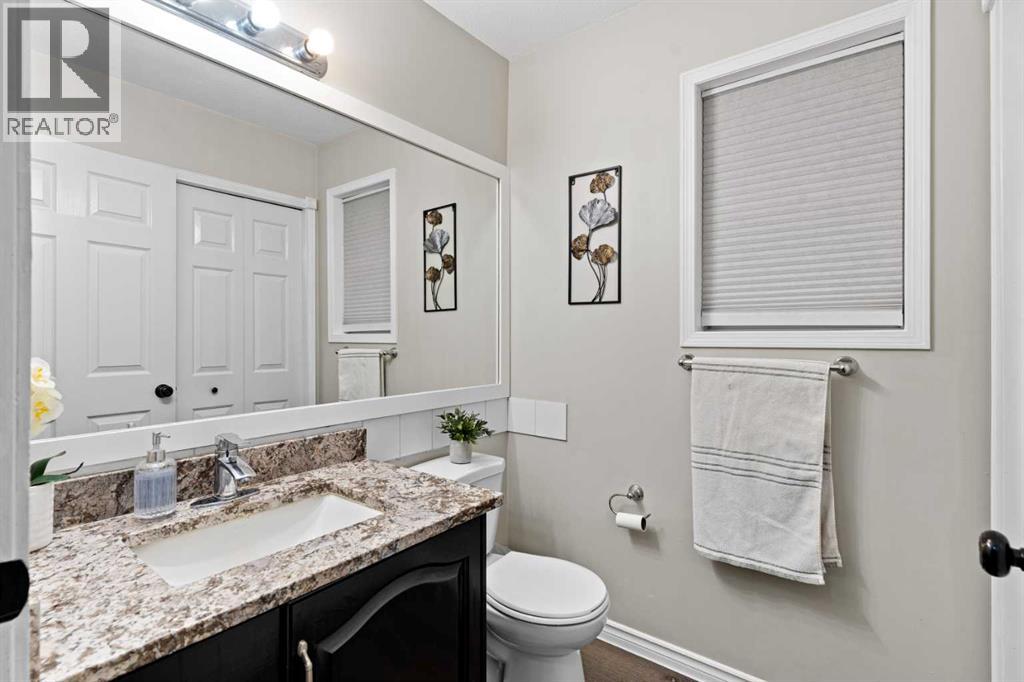 Single Family House for Sale in  Anaheim Crescent NE Monterey Park Calgary 