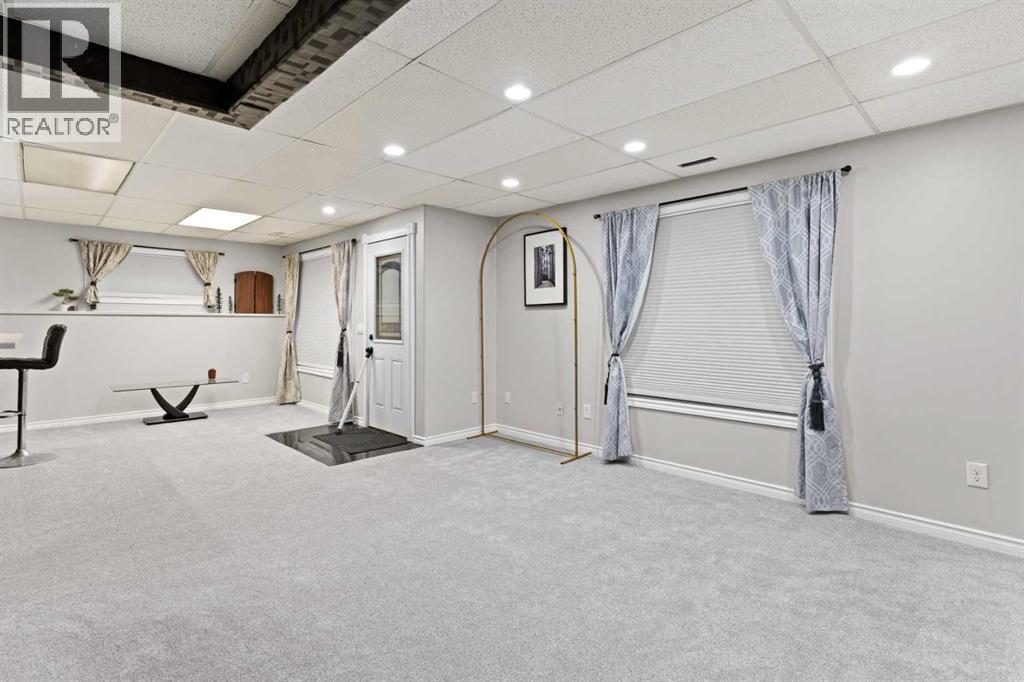 Single Family House for Sale in  Anaheim Crescent NE Monterey Park Calgary 