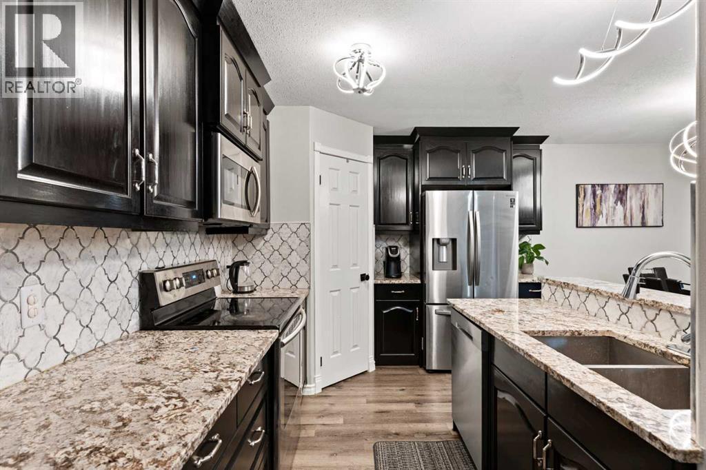 Single Family House for Sale in  Anaheim Crescent NE Monterey Park Calgary 