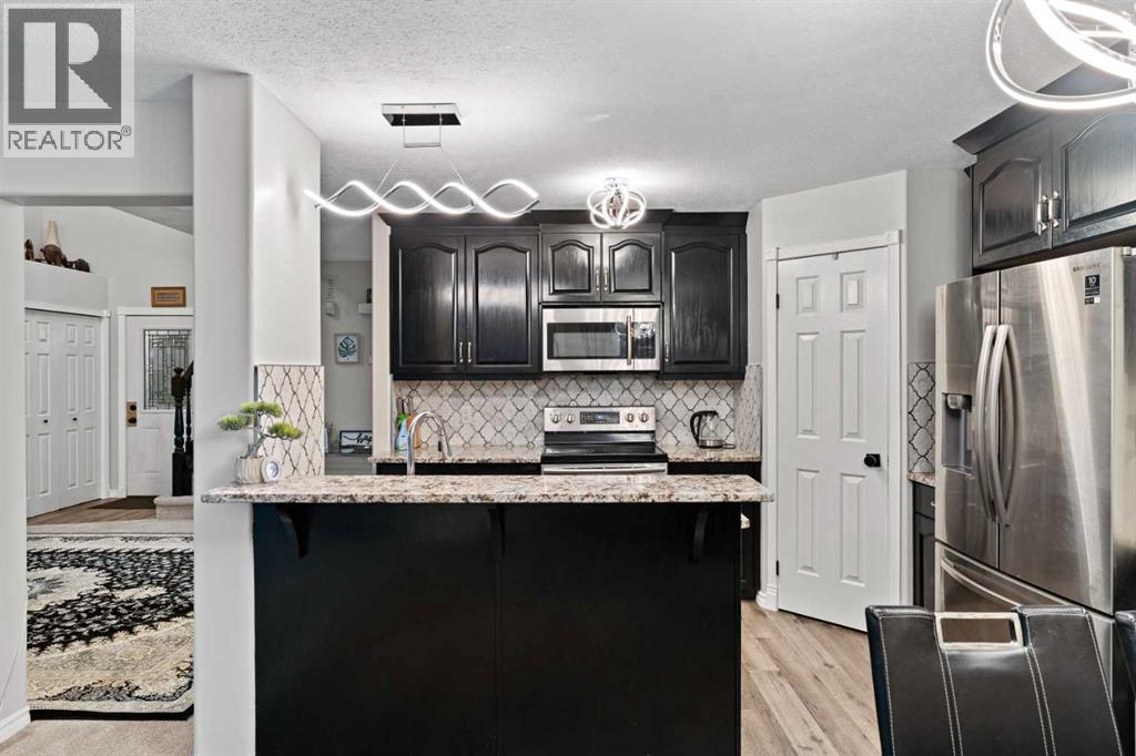 Single Family House for Sale in  Anaheim Crescent NE Monterey Park Calgary 