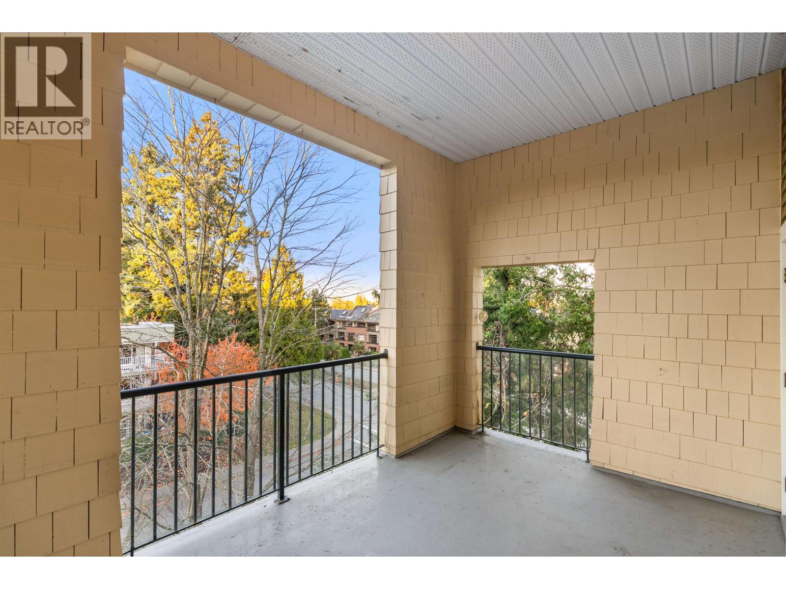 #405-5556 14 Avenue, Delta