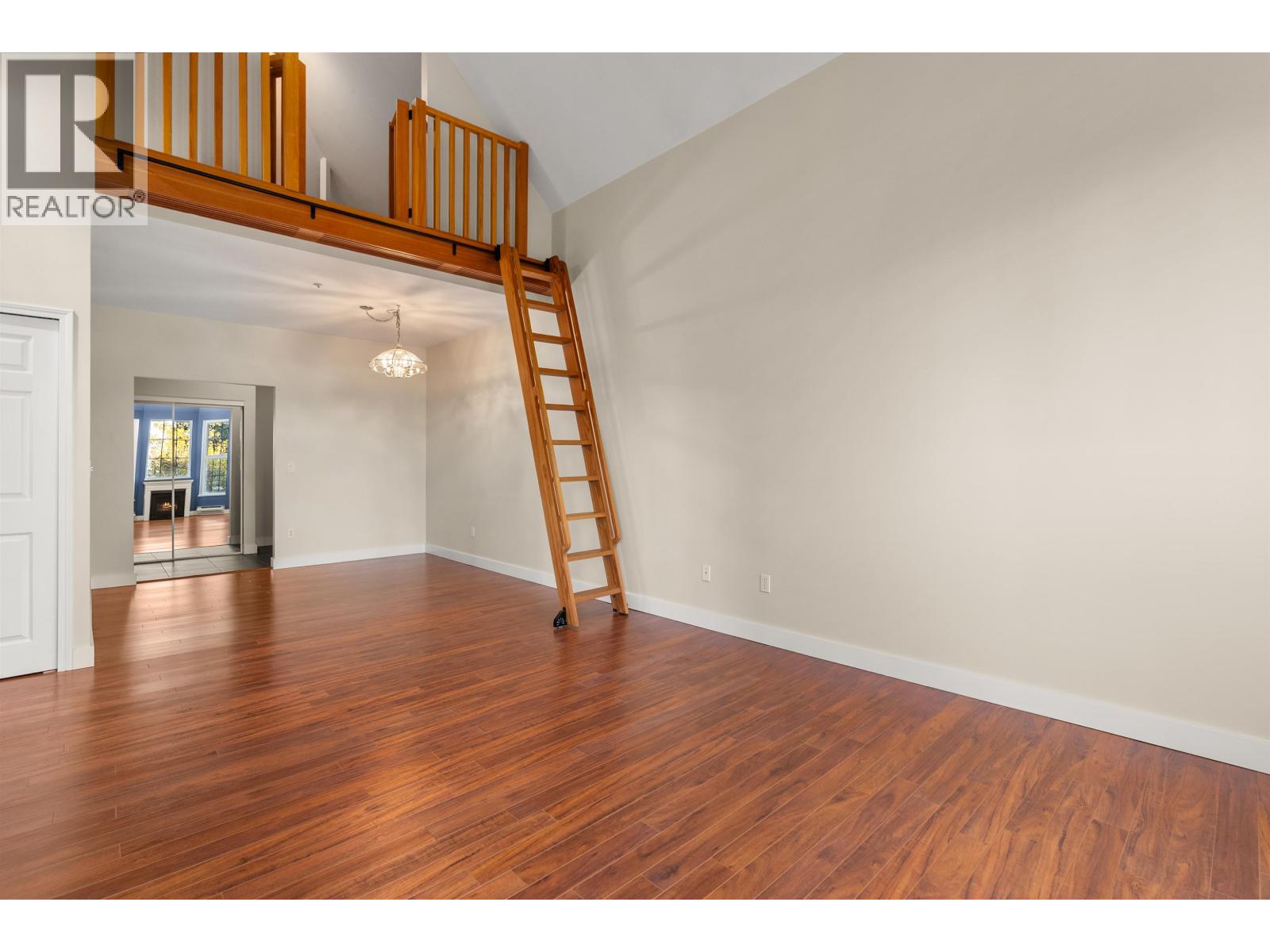 #405-5556 14 Avenue, Delta