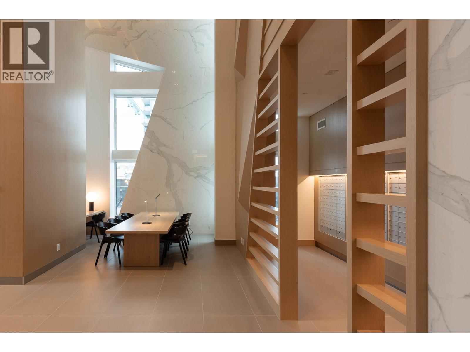 2806 660 QUAYSIDE DRIVE, New Westminster