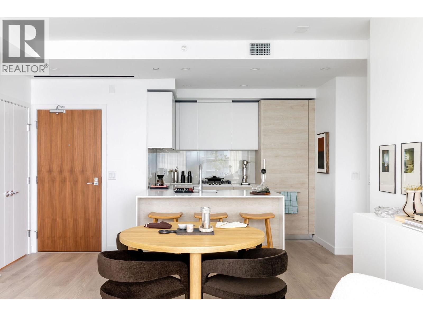 2806 660 QUAYSIDE DRIVE, New Westminster