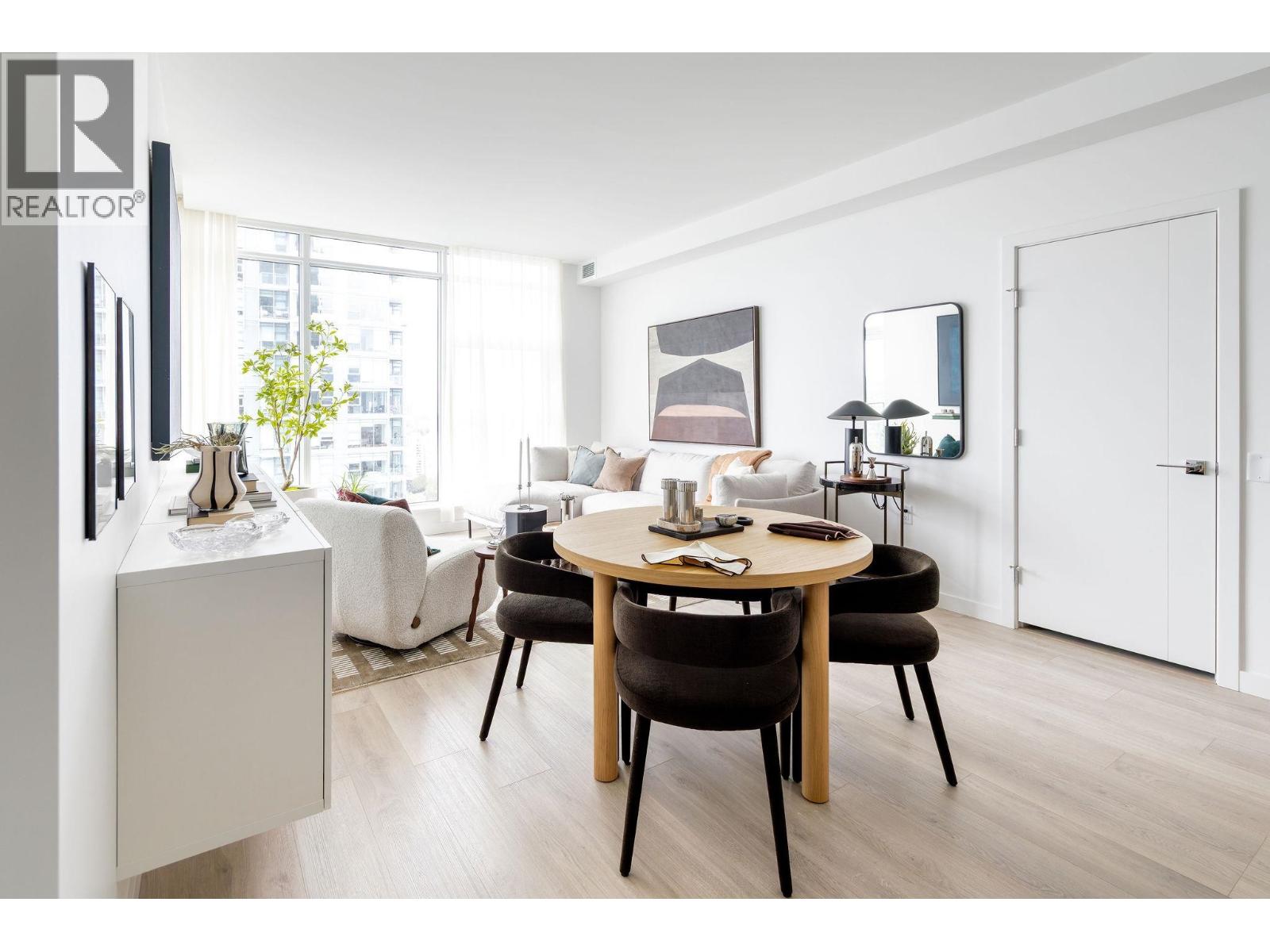 2806 660 QUAYSIDE DRIVE, New Westminster