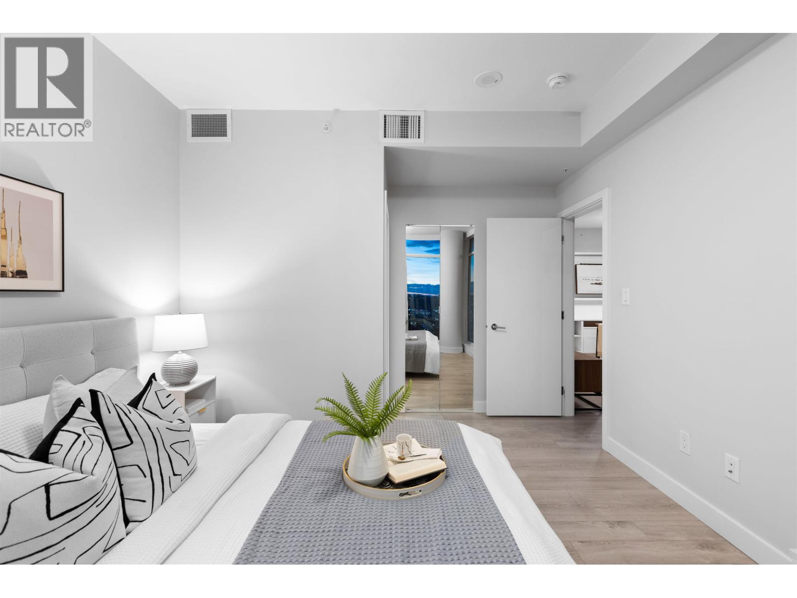 2402 1788 GILMORE AVENUE, Burnaby