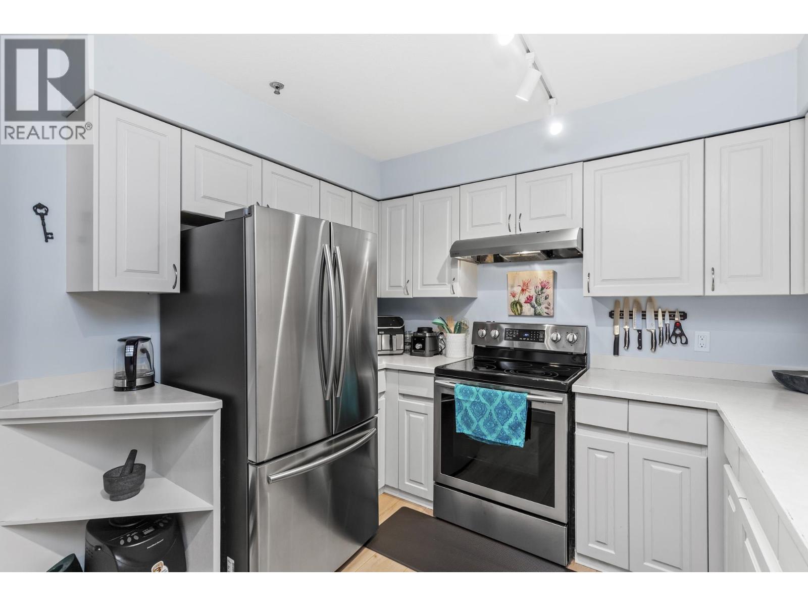 106 1955 SUFFOLK AVENUE, Port Coquitlam