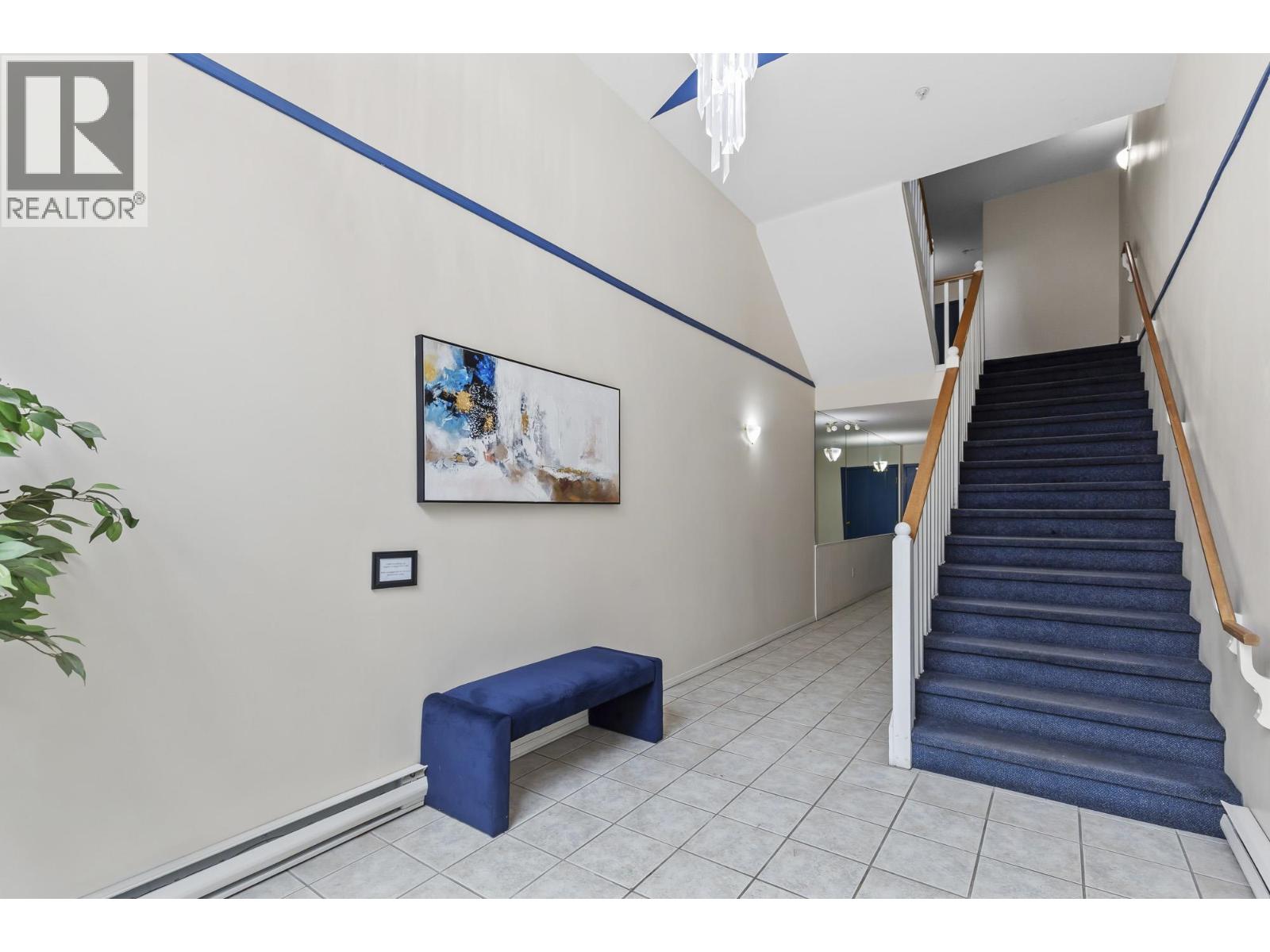 106 1955 SUFFOLK AVENUE, Port Coquitlam