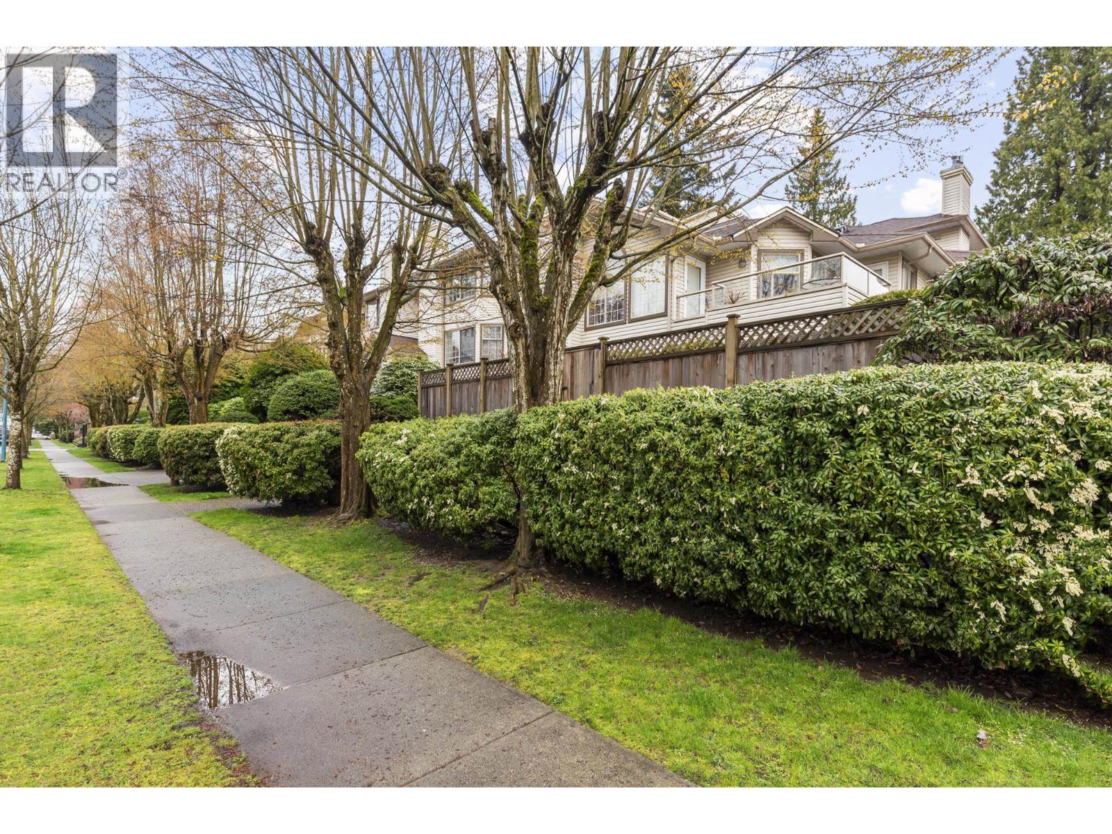 106 1955 SUFFOLK AVENUE, Port Coquitlam