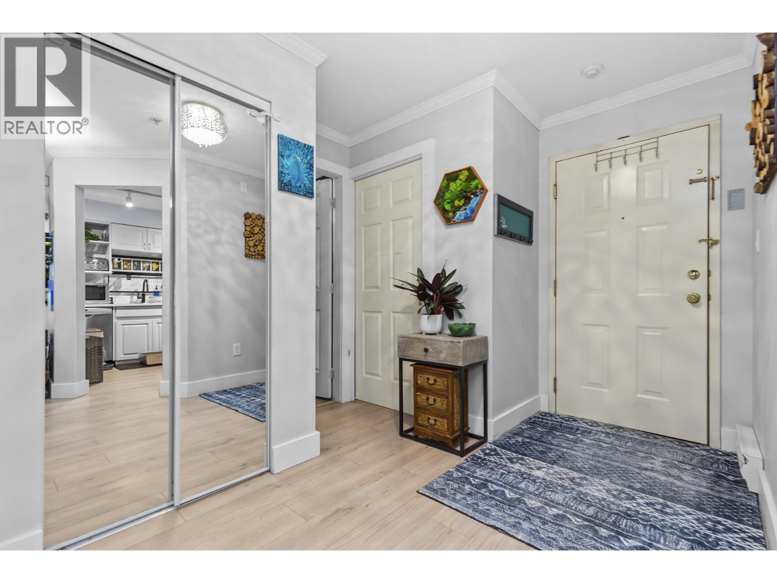 106 1955 SUFFOLK AVENUE, Port Coquitlam